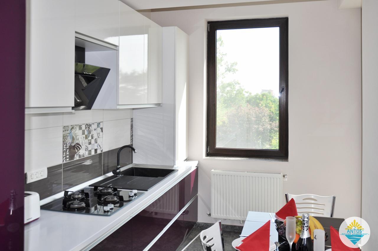 Antos Deluxe Apartment Constanta Exterior photo