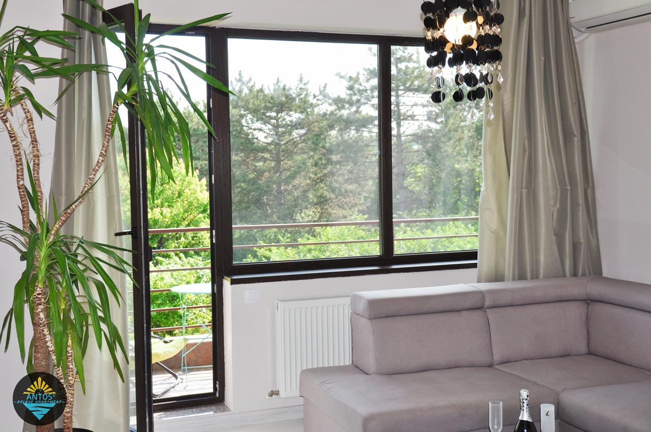 Antos Deluxe Apartment Constanta Exterior photo