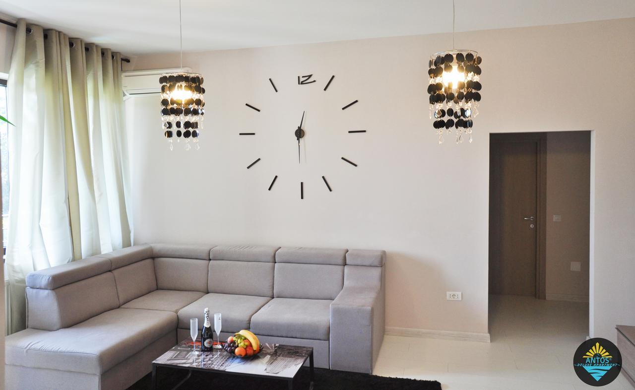 Antos Deluxe Apartment Constanta Exterior photo