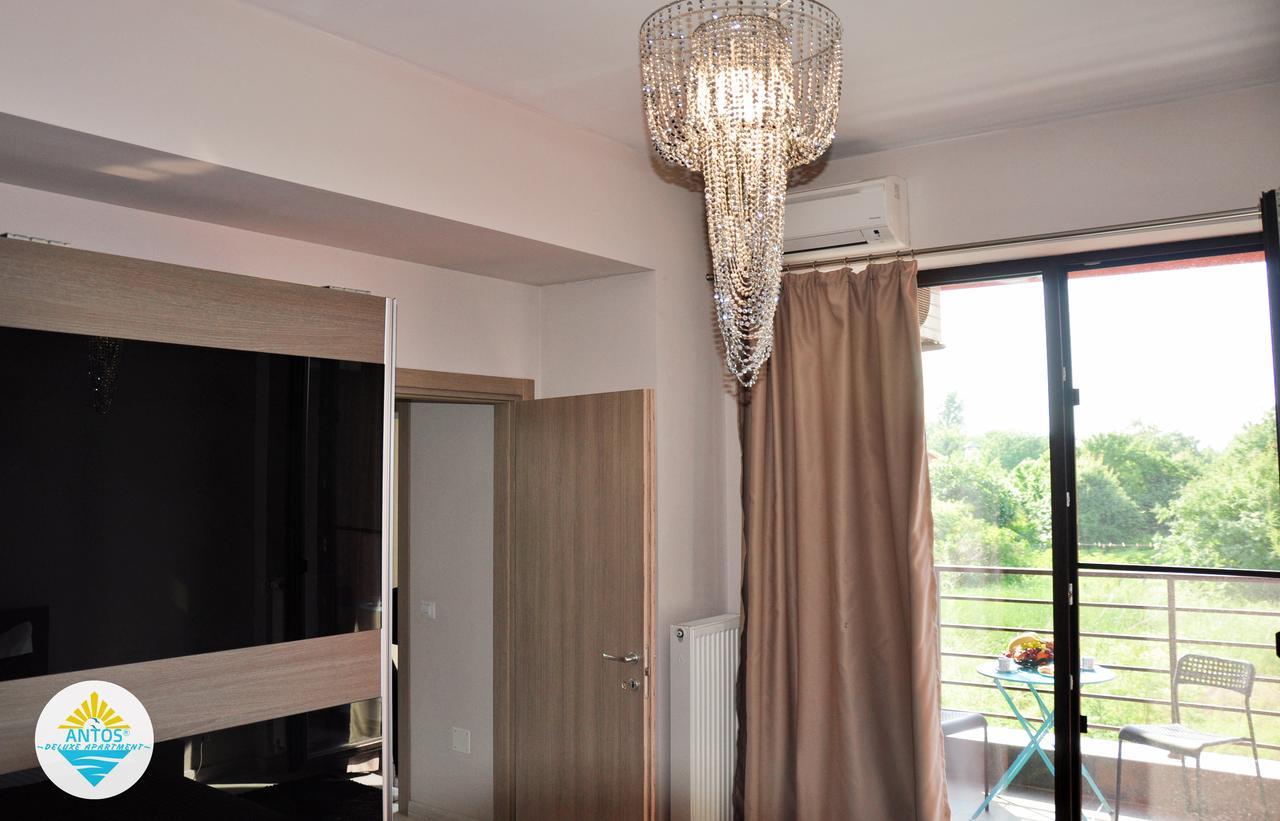 Antos Deluxe Apartment Constanta Exterior photo